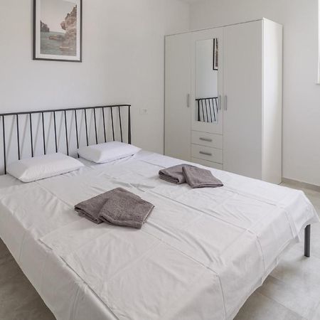 Blue Marina Apartments Luaran gambar