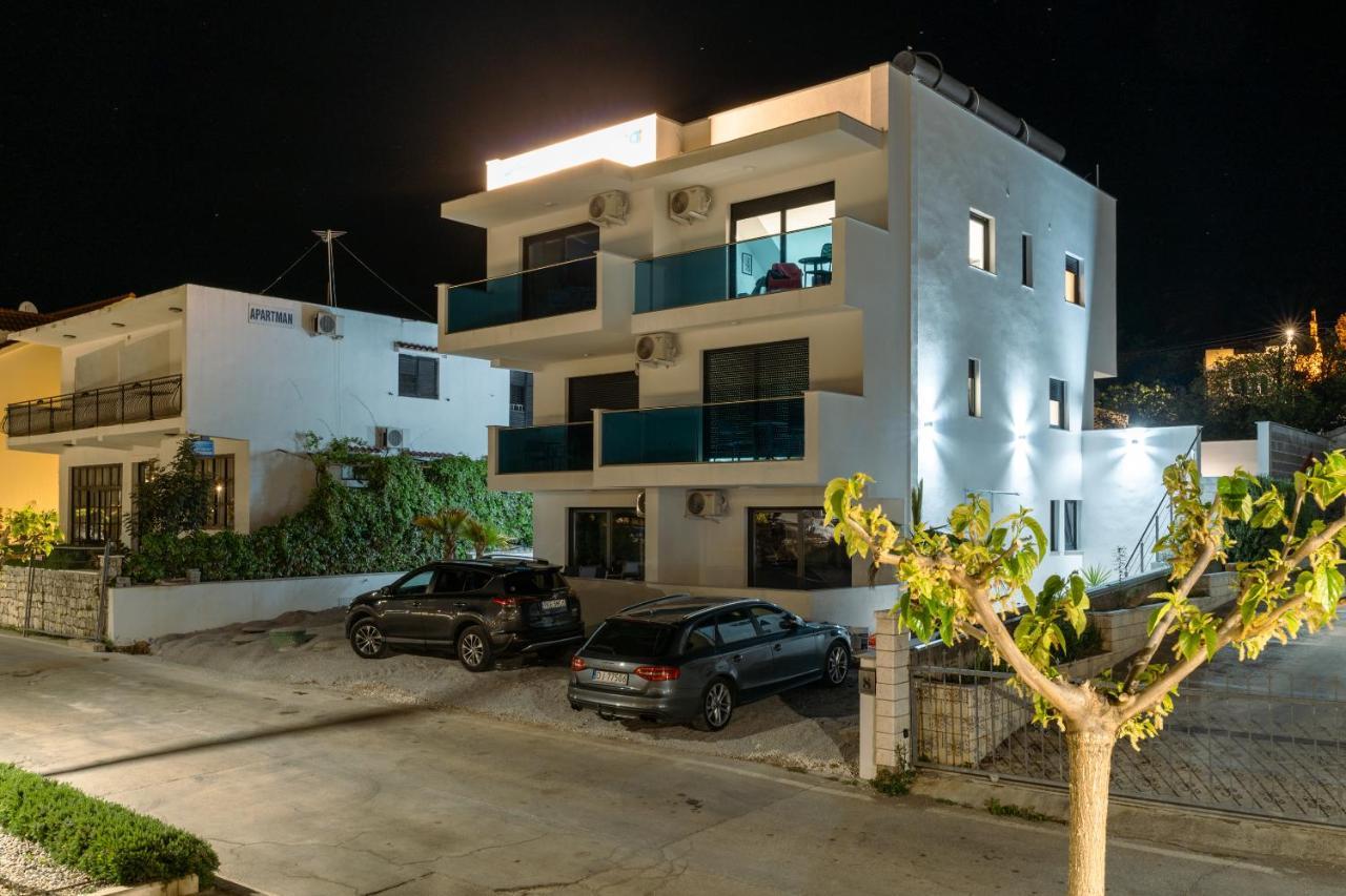 Blue Marina Apartments Luaran gambar