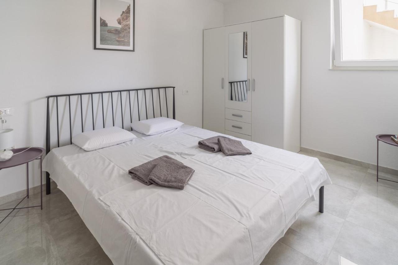 Blue Marina Apartments Luaran gambar